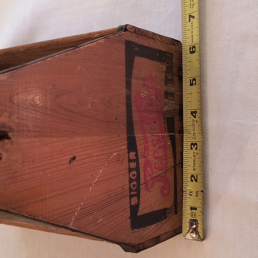 Vintage Wooden Pepsi Carrier - Picture 12 of 16